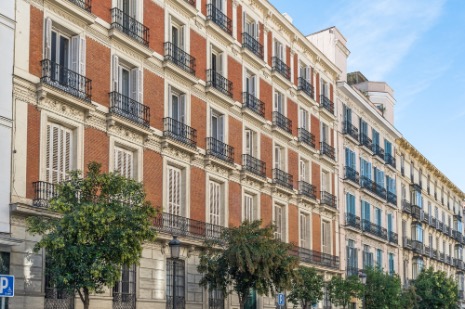 Casas de lujo en Madrid: Un mercado en expansión con alta demanda internacional