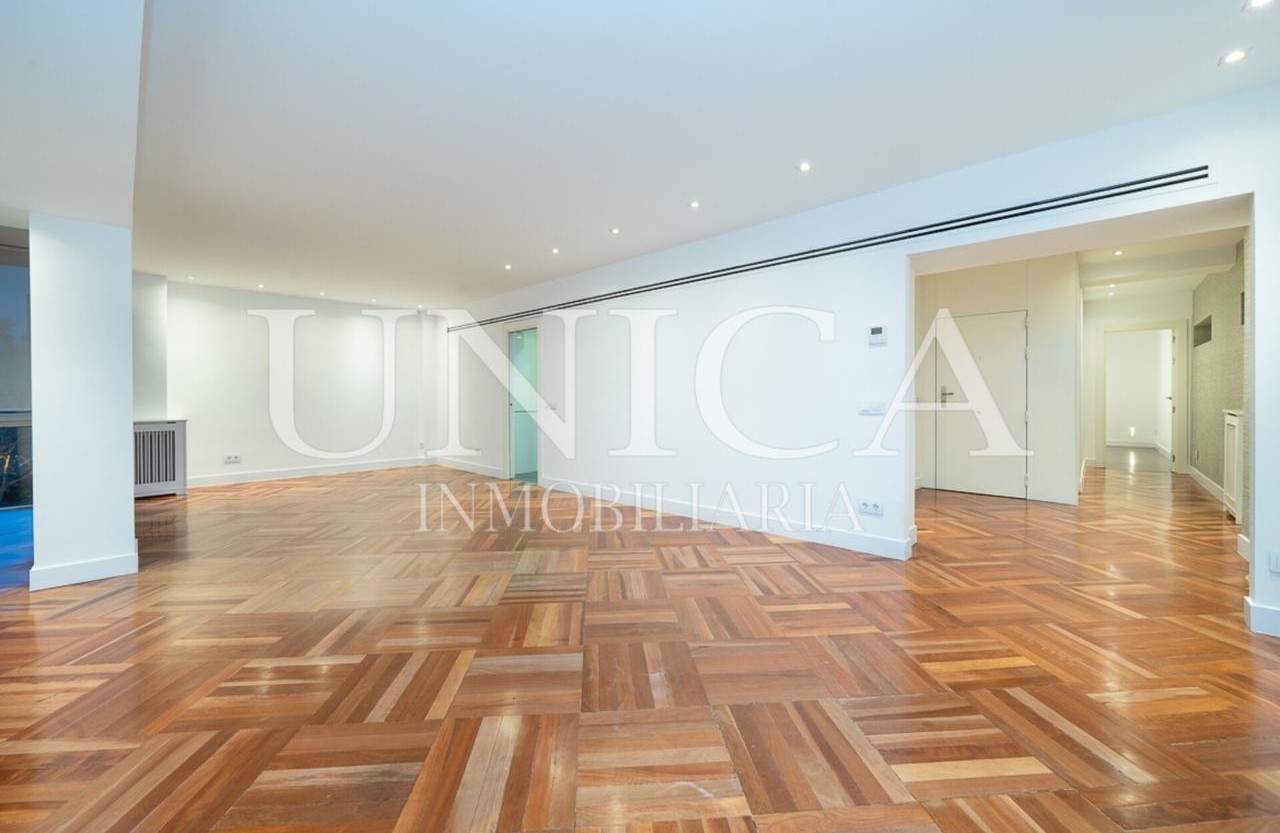 Claudio Coeloo 130| Castellana
